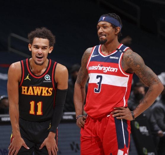 也有人低声 也有人低声